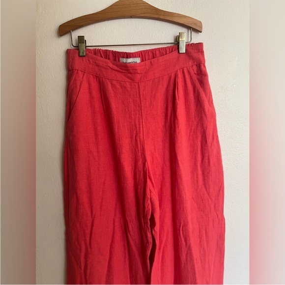 Abercrombie & Fitch Linen Orange Wide
Leg Pants - Picture 2 of 4